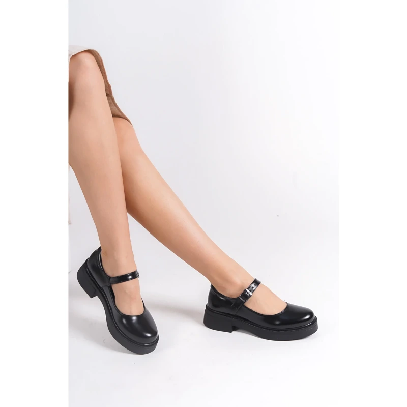 MORIASHOES NANCY SİYAH RUGAN BARETLİ BİLEKTEN TOKA AYAKKABI TOPUK 4 CM MTERYAL VEGAN/CİLT